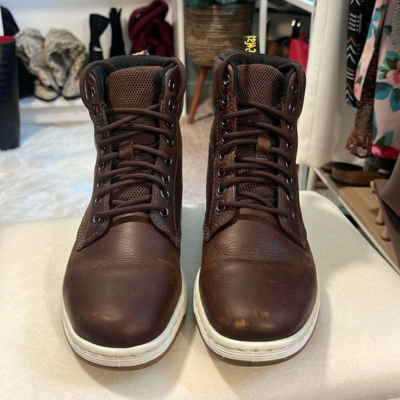 Dr. Martens Rigal Leather Boot - Picture 6 of 10